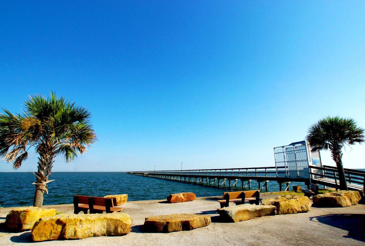 Reel Paradise Villa Galveston Exterior photo